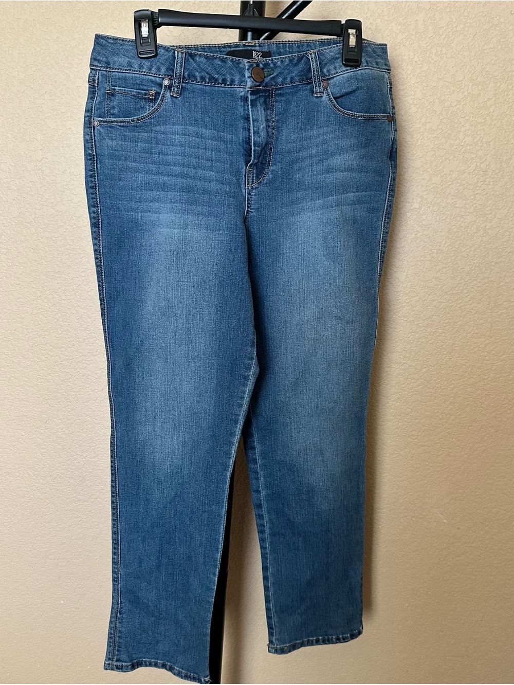 1822 Denim Women's Medium Blue Straight Leg Jeans